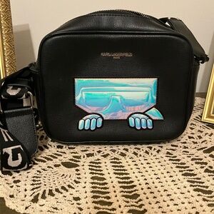 Karl Lagerfeld Paris Maybelle Camera Crossbody Black Print Purse Bag 54163